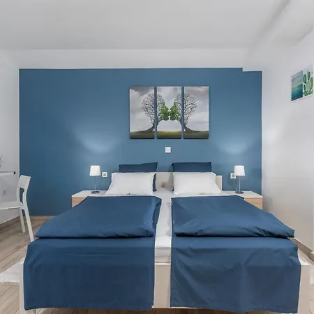Maria Apartment *